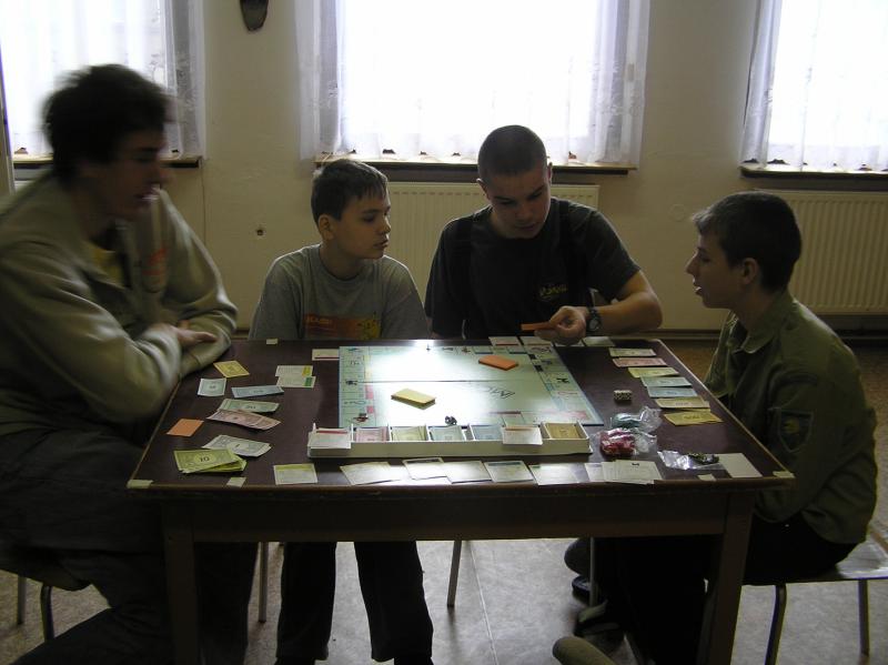 Fotka: Pak se hrály monopoly